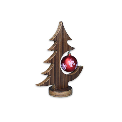 Holzbaum mit Weihnachtskugel Nuss